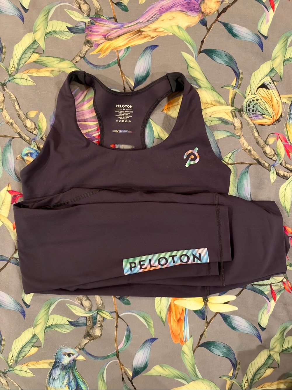 Peloton Women's Black Racerback Sports Bra & Leggings Set NWOT M